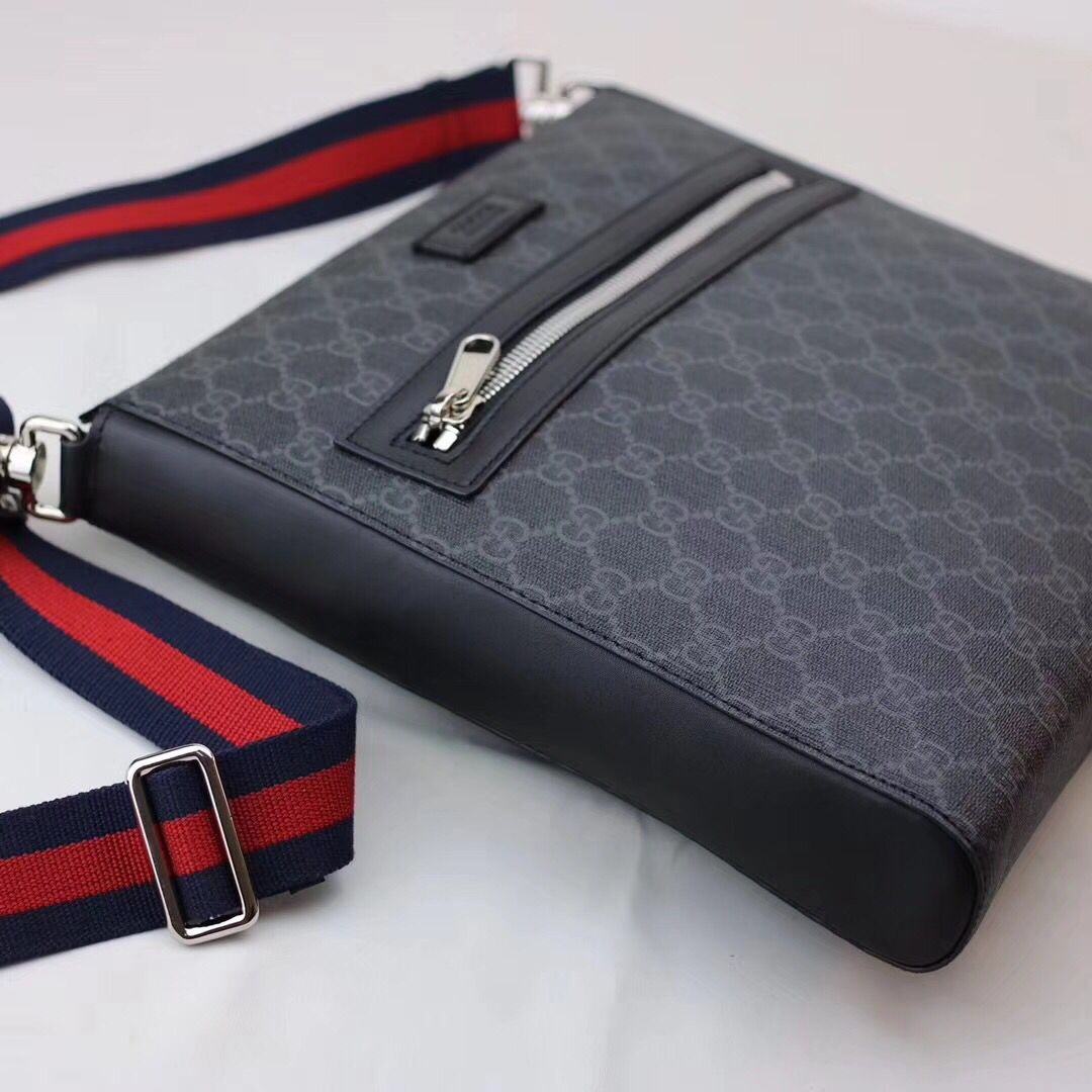 G Men′s GG Crossbody Messenger Bag