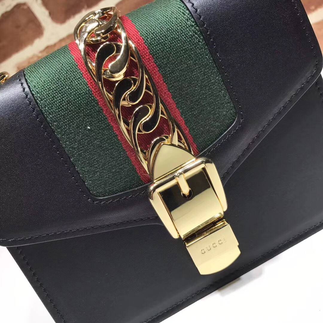 G Sylvie Leather Mini Chain Bag