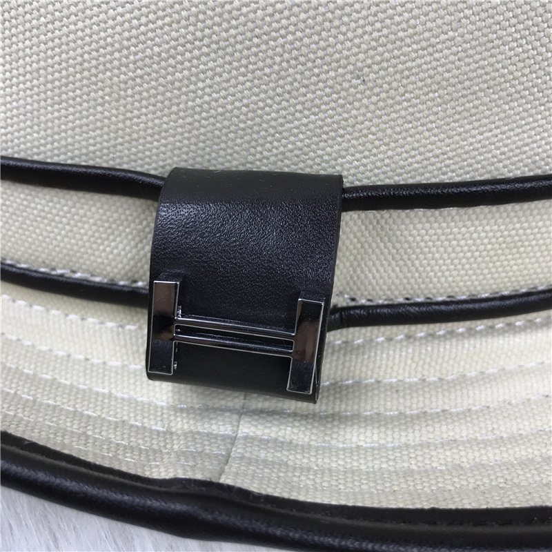 Hermes Hats AAA-062