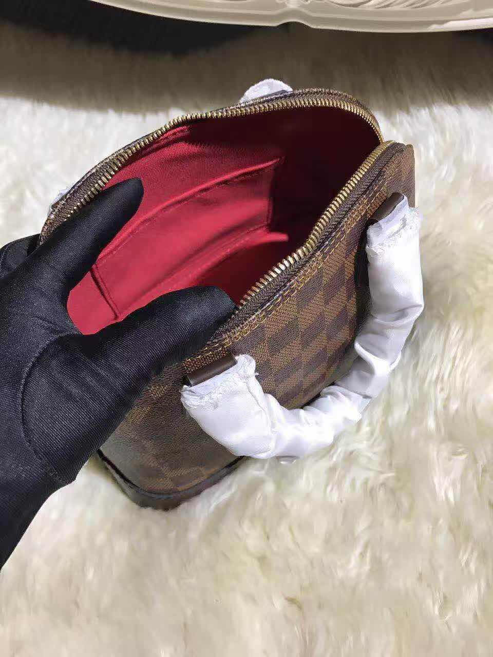 LV Alma BB Dual-use hand bag