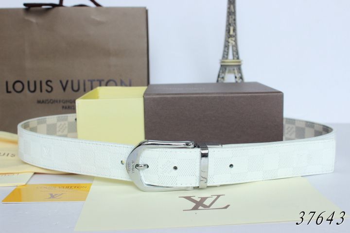 LV Belt 1:1 Quality-810