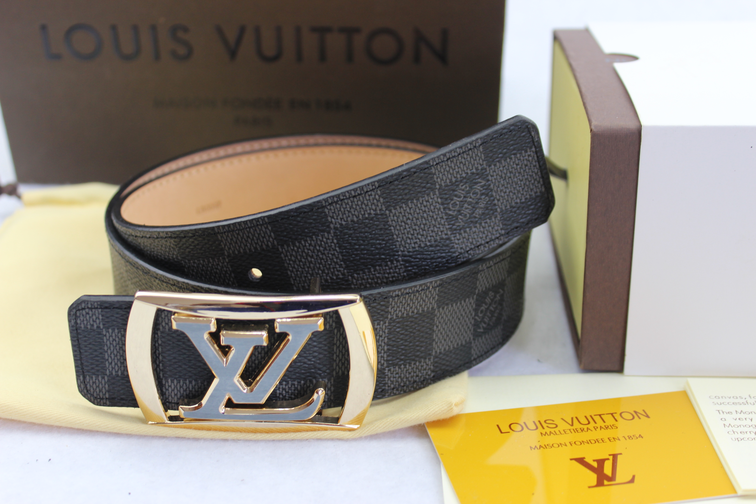 LV Belt 1:1 Quality-924