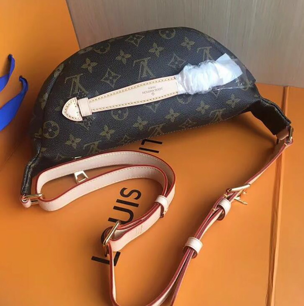 LV Bumbag M43644