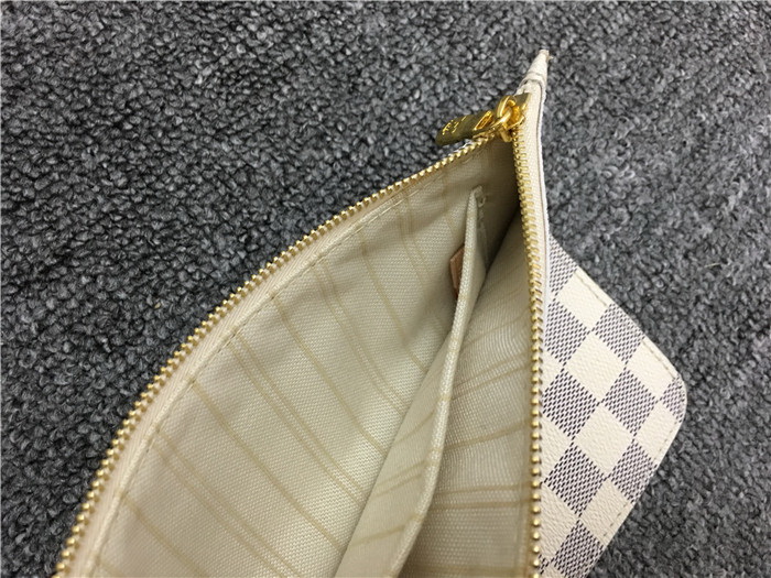 LV Damier White Bags