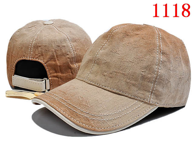 LV Hats AAA-015