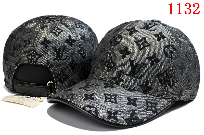 LV Hats AAA-043