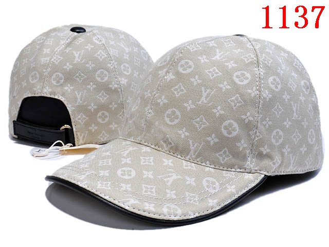 LV Hats AAA-053