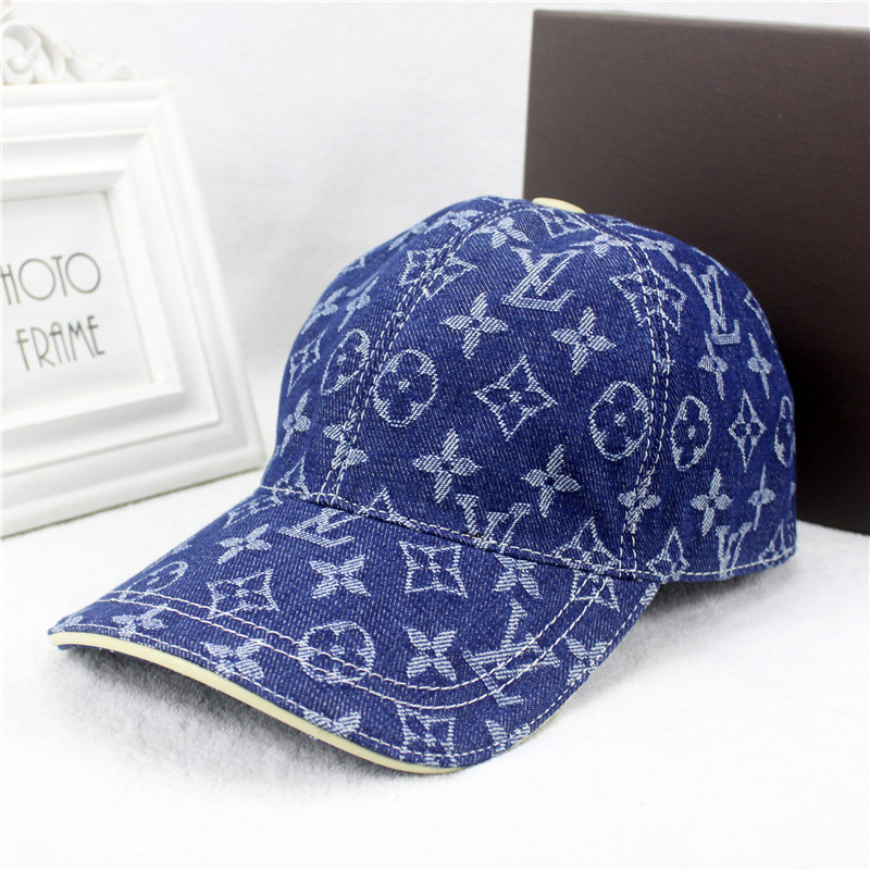 LV Hats AAA-132