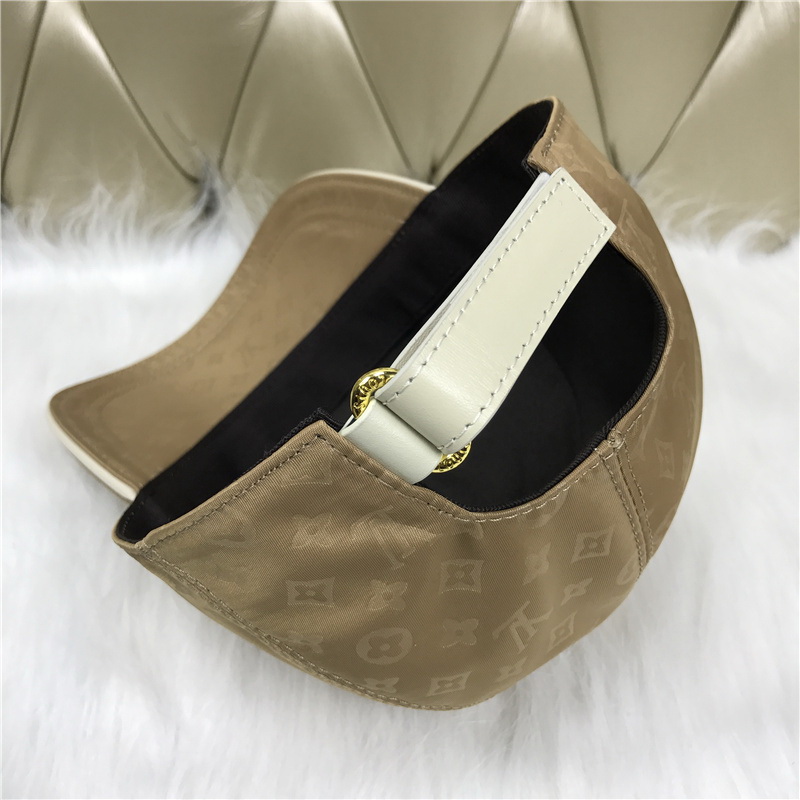 LV Hats AAA-160