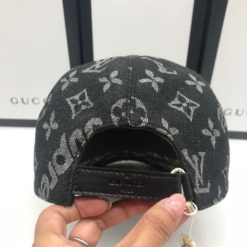 LV Hats AAA-170