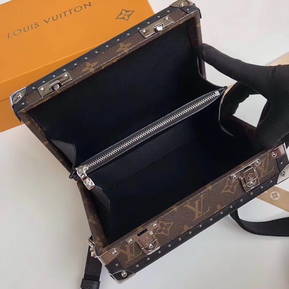 LV Malle Shoulder Bag(Brown)