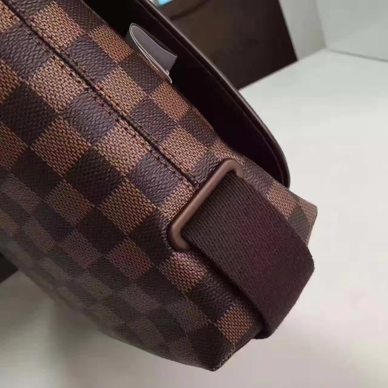 LV Message Brown Bag