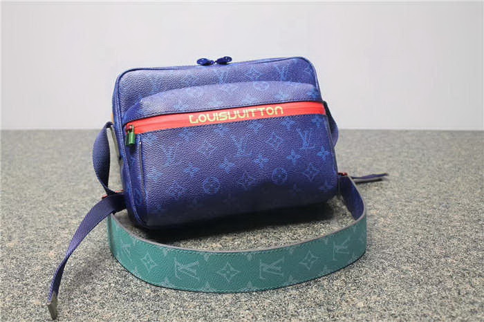 LV Pacifique monogram messenger pm