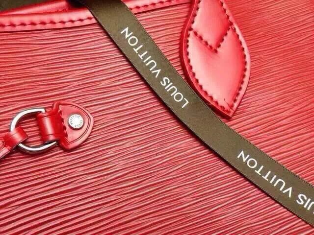 LV Red Shoulder bag