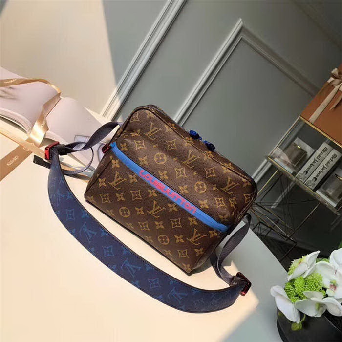 LV monogram messenger pm