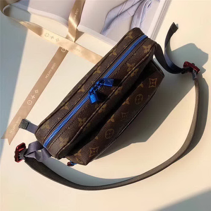 LV monogram messenger pm