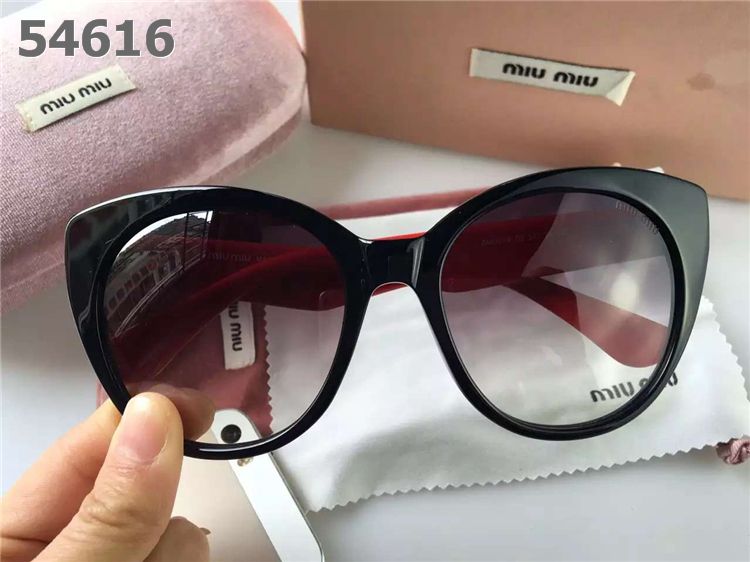 Miu Miu Sunglasses AAAA-646