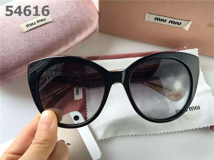 Miu Miu Sunglasses AAAA-647