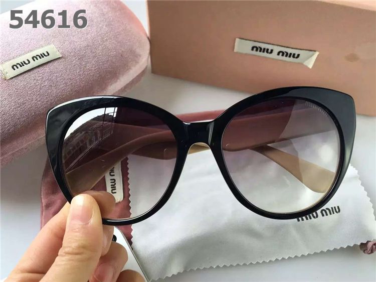 Miu Miu Sunglasses AAAA-649