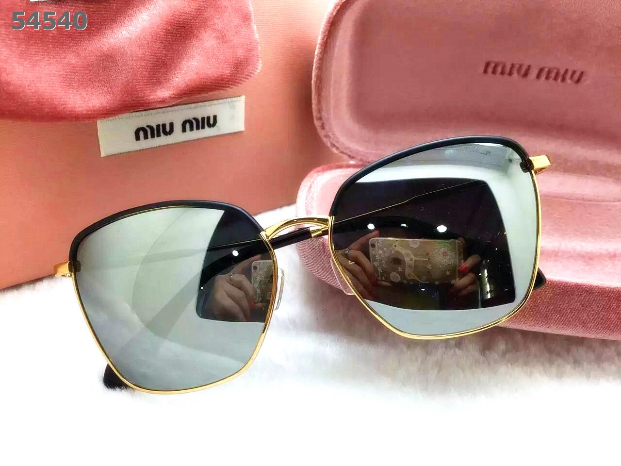 Miu Miu Sunglasses AAAA-654