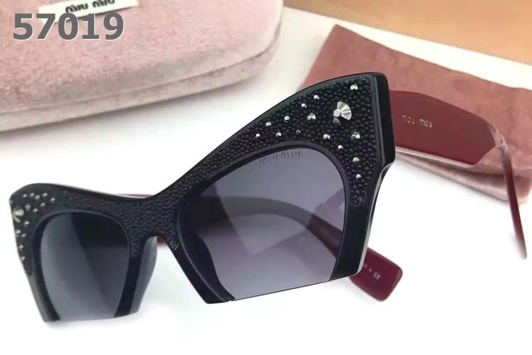 Miu Miu Sunglasses AAAA-685