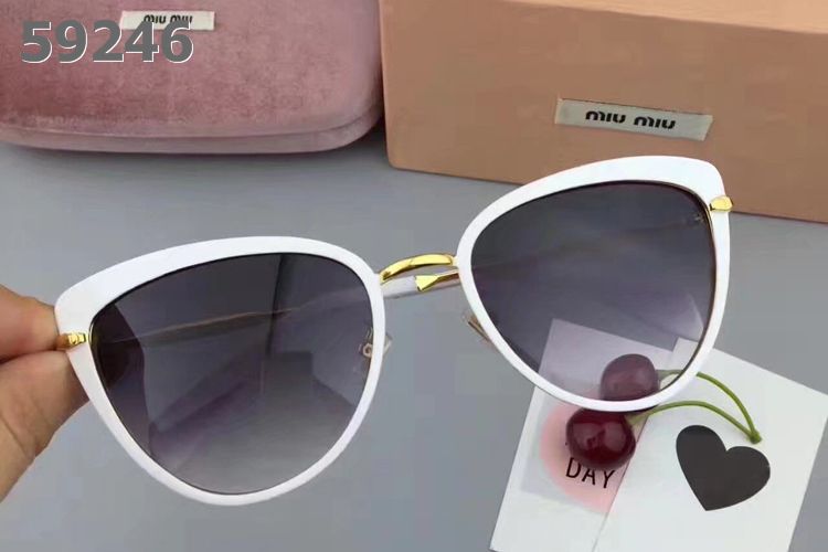 Miu Miu Sunglasses AAAA-758