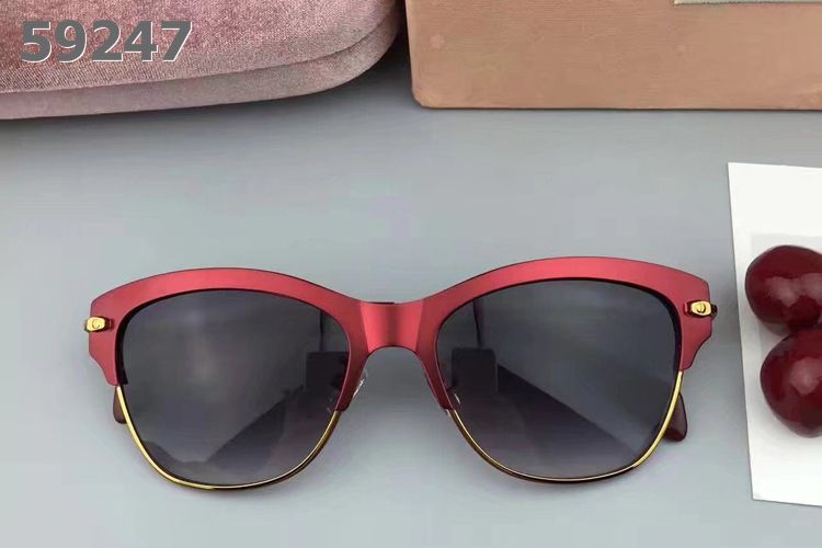 Miu Miu Sunglasses AAAA-767