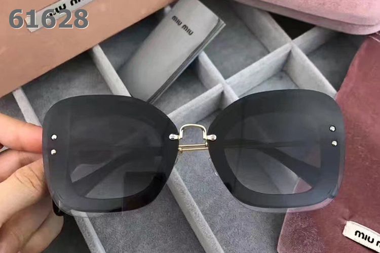 Miu Miu Sunglasses AAAA-868