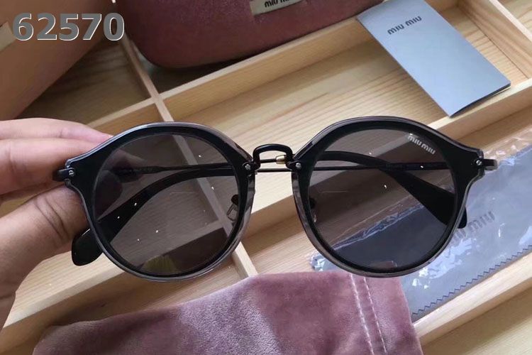 Miu Miu Sunglasses AAAA-874