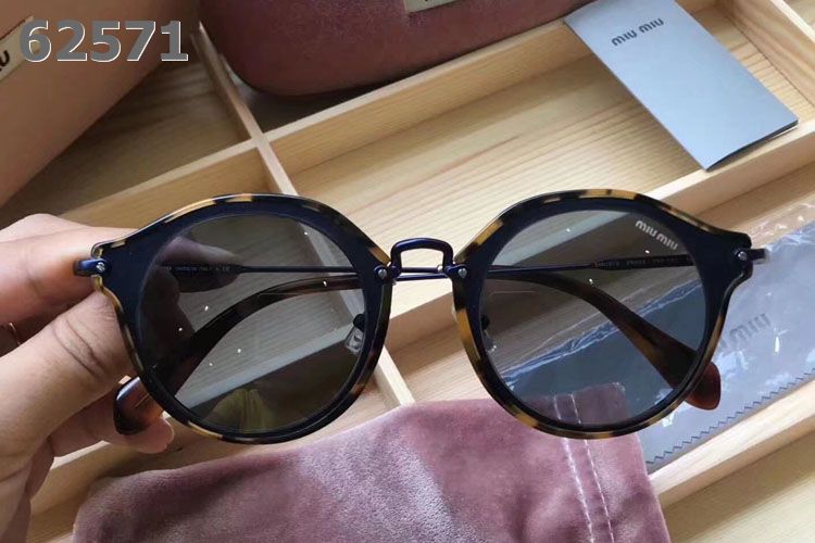 Miu Miu Sunglasses AAAA-875