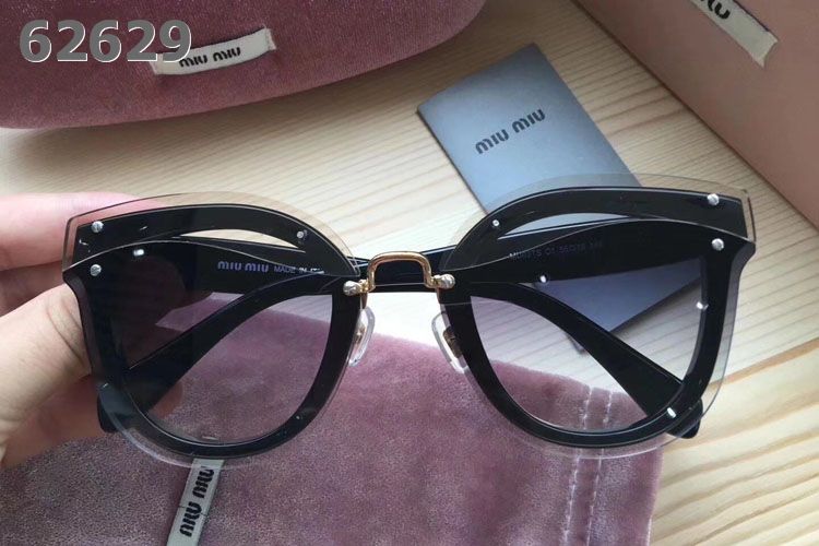 Miu Miu Sunglasses AAAA-881