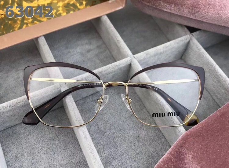 Miu Miu Sunglasses AAAA-884