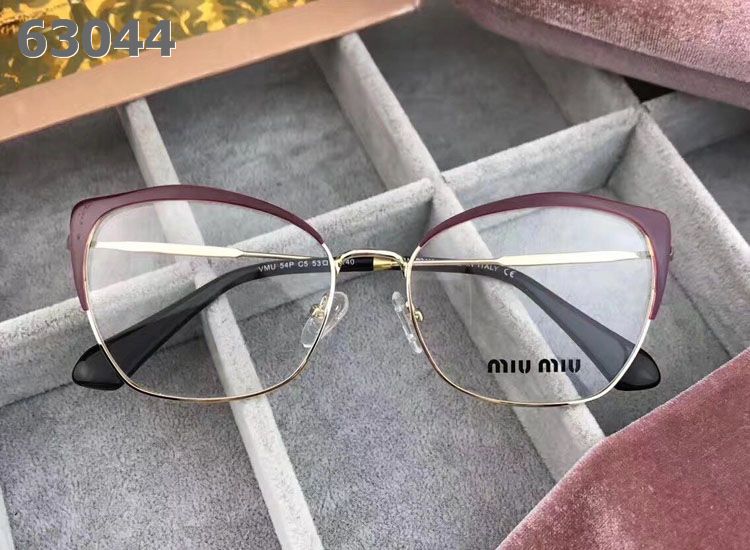 Miu Miu Sunglasses AAAA-886