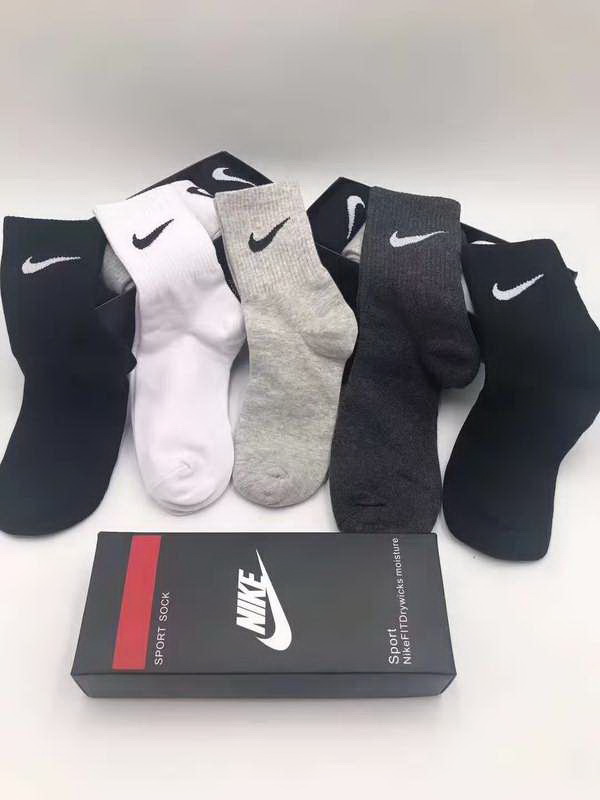 Nike Socks-001