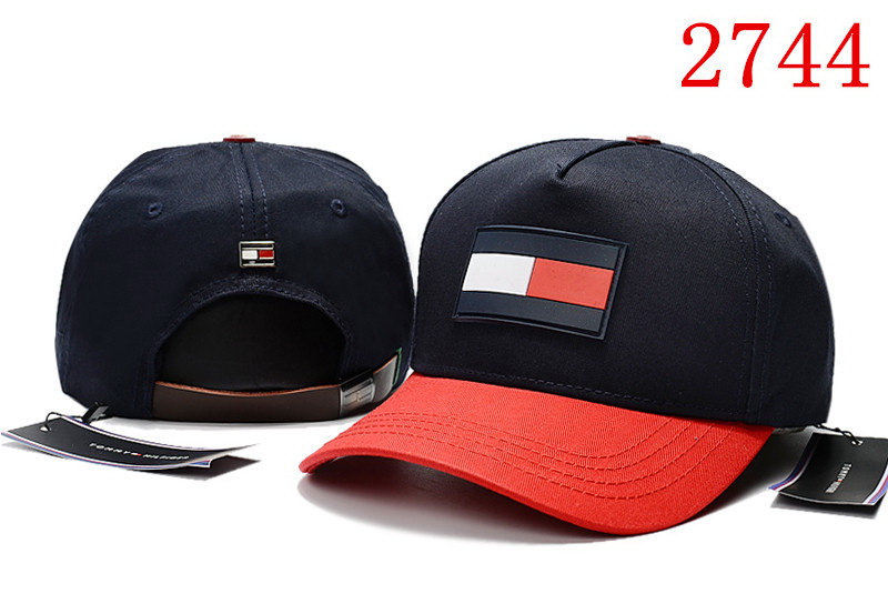 TOMMY HILFIGER Hats-028