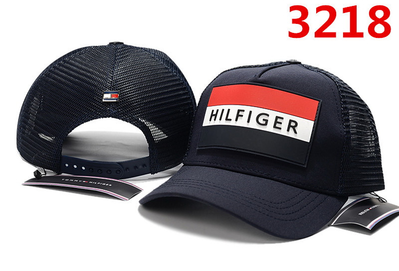 TOMMY HILFIGER Hats-055