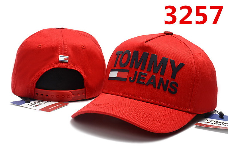 TOMMY HILFIGER Hats-080