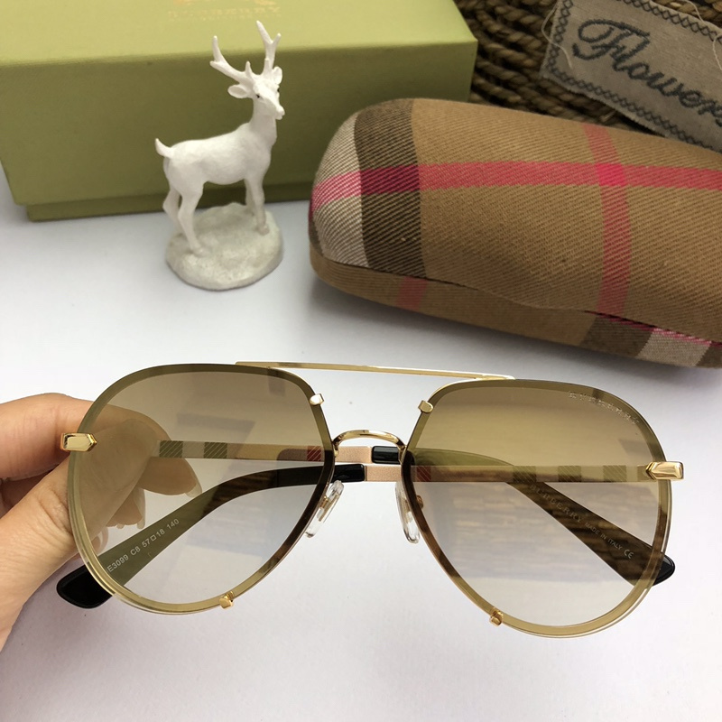 Burberry Sunglasses AAAA-004