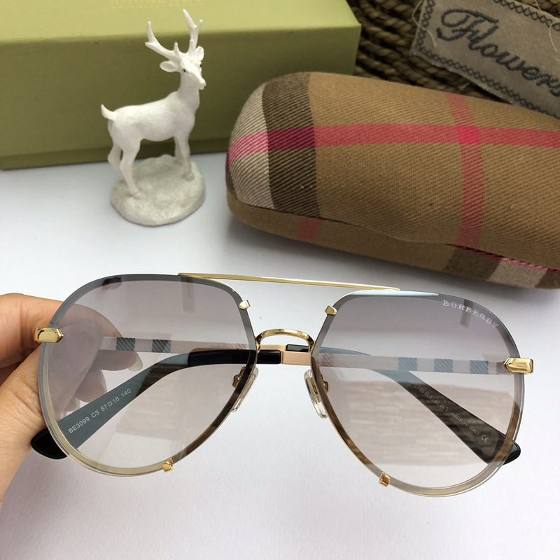 Burberry Sunglasses AAAA-008