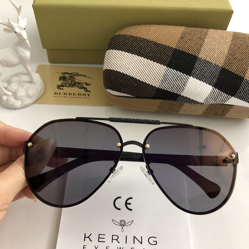 Burberry Sunglasses AAAA-087