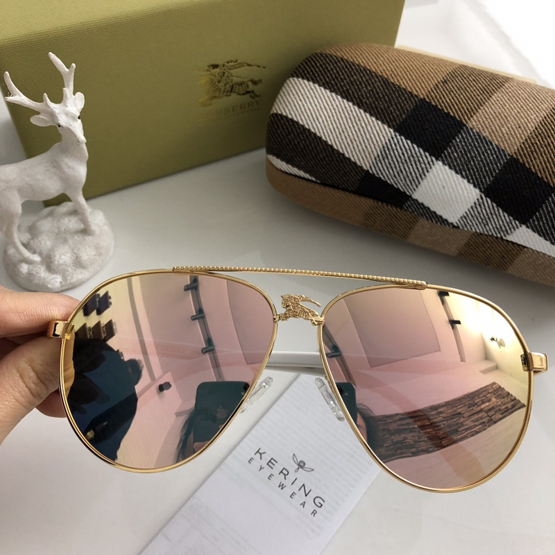 Burberry Sunglasses AAAA-093