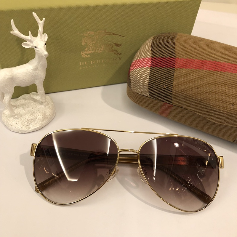 Burberry Sunglasses AAAA-125