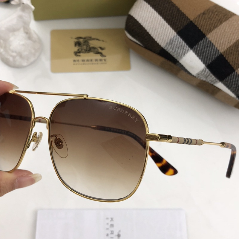 Burberry Sunglasses AAAA-127