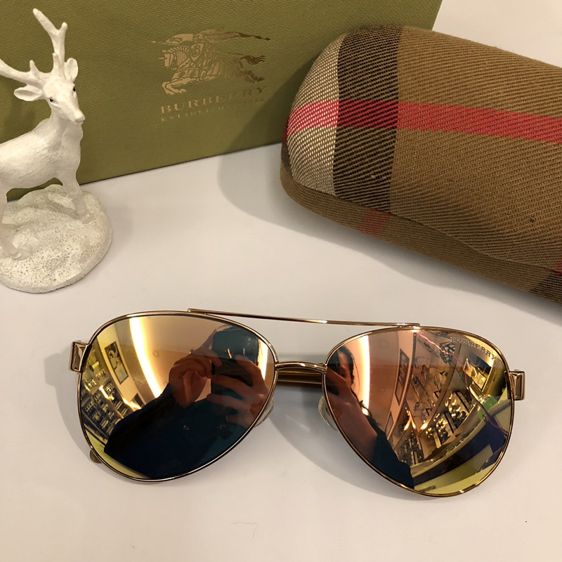 Burberry Sunglasses AAAA-131