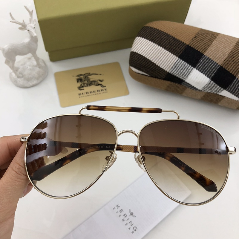 Burberry Sunglasses AAAA-158