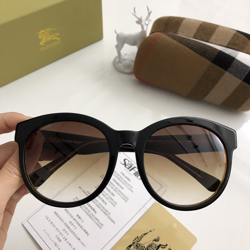 Burberry Sunglasses AAAA-166