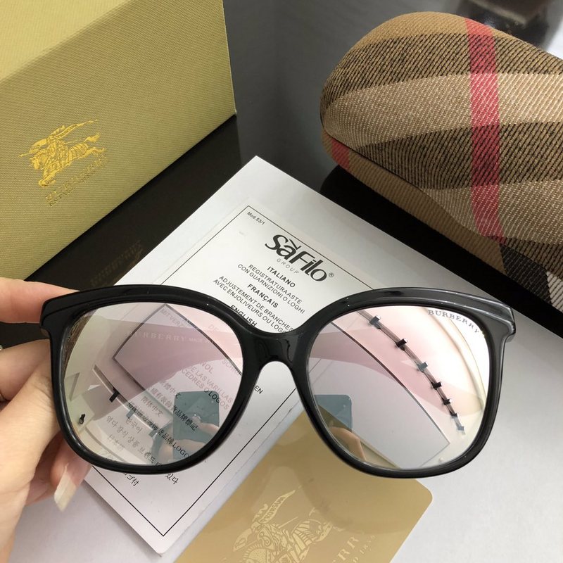 Burberry Sunglasses AAAA-191