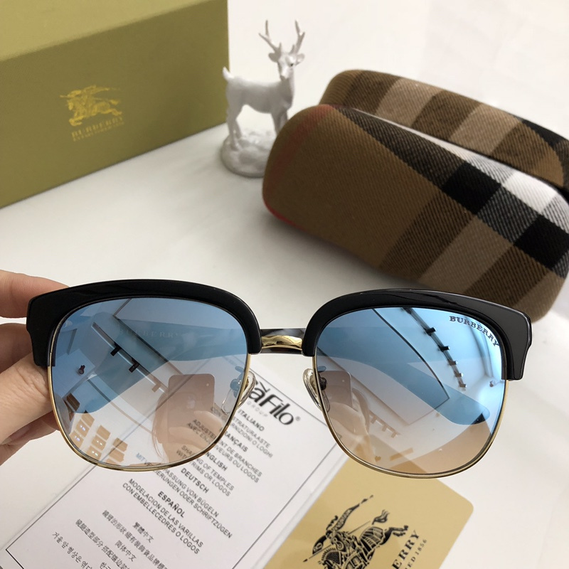 Burberry Sunglasses AAAA-213