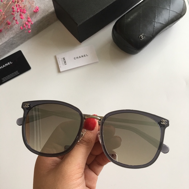 CHNL Sunglasses AAAA-011