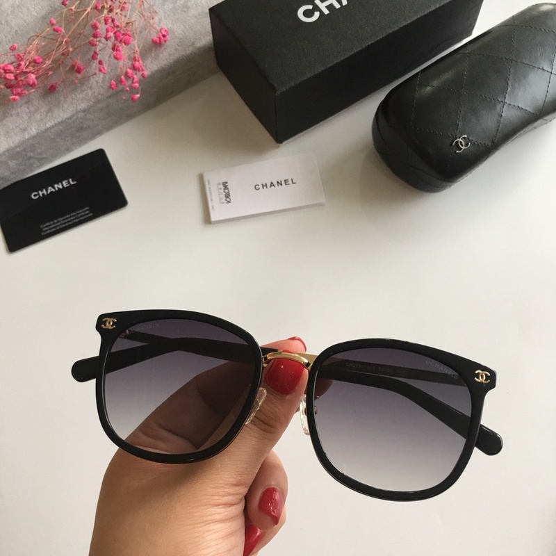 CHNL Sunglasses AAAA-015